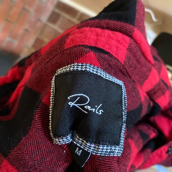 Rails red plaid flannel - Picture 6 of 6
